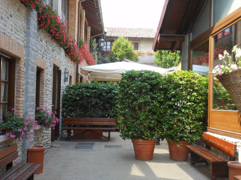 Agriturismo Cassinazza Orsenigo Εξωτερικό φωτογραφία
