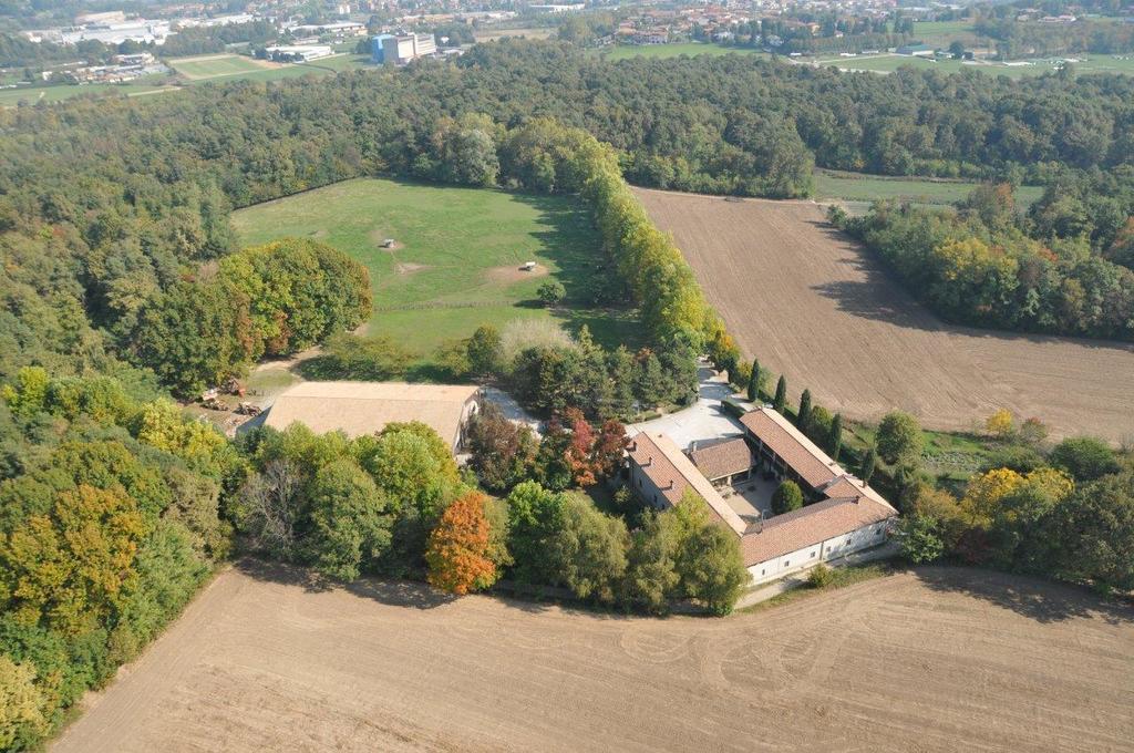 Agriturismo Cassinazza Orsenigo Εξωτερικό φωτογραφία